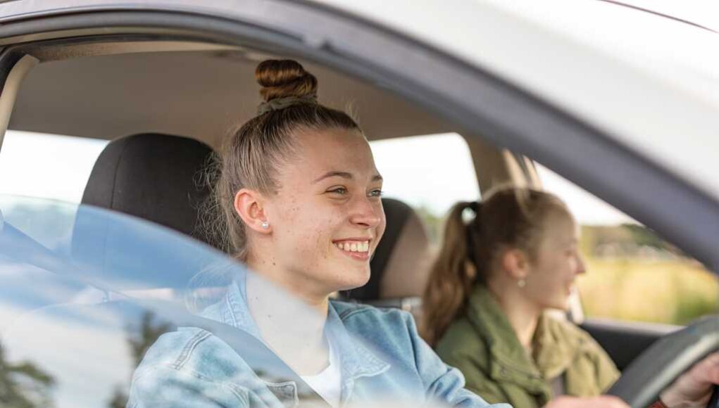Affordable Car Insurance for Young Adults: Smart Savings!